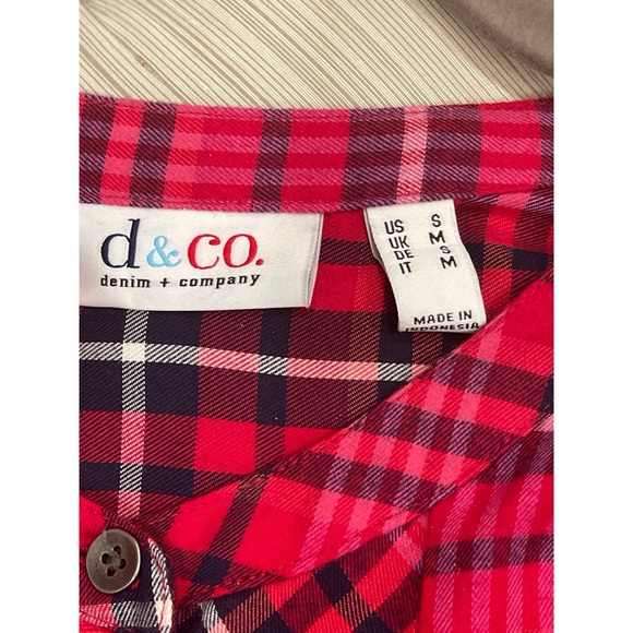 Like New Denim & Co. Plaid Tunic Blouse - Picture 6 of 12